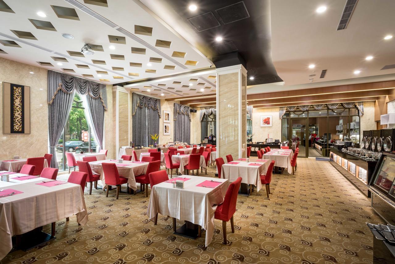 Royal Chiayi Hotel Exterior foto